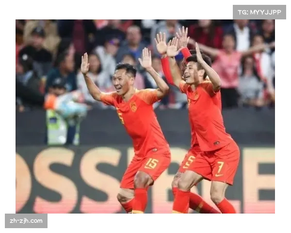 中国足球需加强国际交流 学习先进理念与管理经验 中国足球需加强国际交流 学习先进理念与管理经验